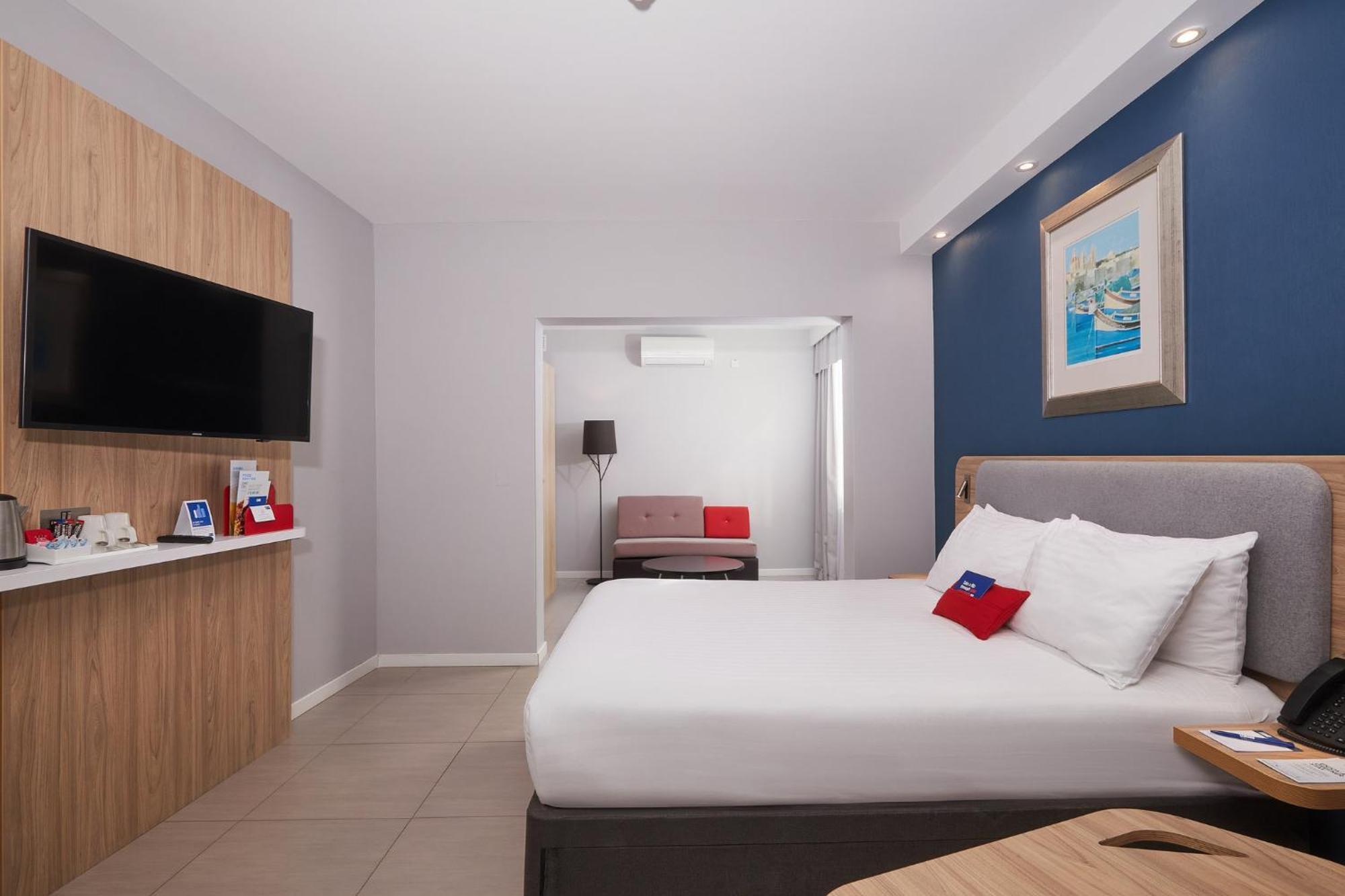 Holiday Inn Express - Malta, An Ihg Hotel San Ġiljan Kültér fotó